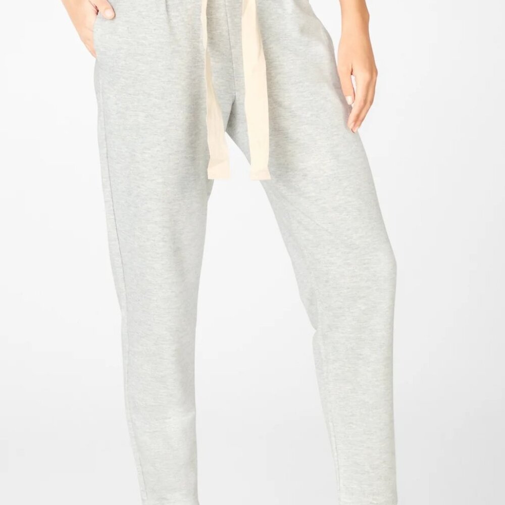Fabletics Grey Lounge Set - Picture 4 of 9